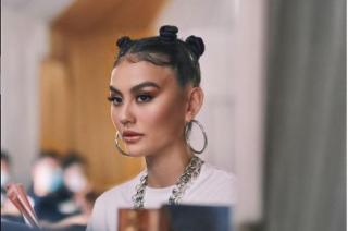 Diwawancarai Grammy, Agnez Mo Ngaku Suka Nasi Padang