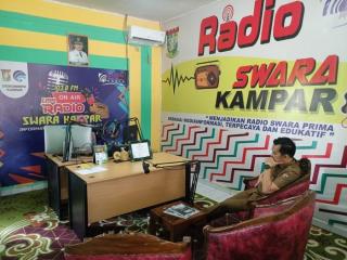 Kadiskominfo dan Persandian Tinjau Radio LPPL Swara Kampar, Ini Sarannya