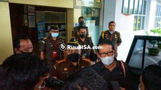 Laporan Penanganan Perkara Direspon Cepat, Kejari Pekanbaru Dapat Pujian Komjak RI