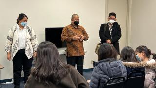 Ratusan WNI di Washington State dan Oregon Antusias Datangi Warung Konsuler