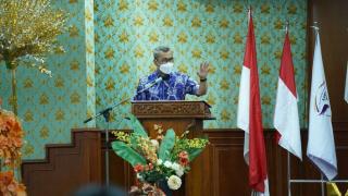 Syamsuar: Beasiswa Bentuk Komitmen Pemerintah Majukan Pendidikan di Riau