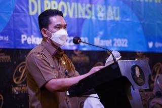 Kadiskominfotik Riau Jadi Keynote Speaker UKW 2022