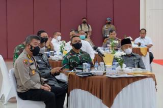Danrem Bersama Jajarannya Siap Tanggulangi Karhutla di Riau