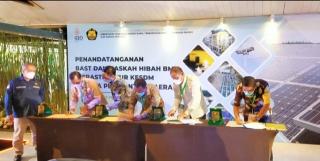 Pemkab Inhil Terima Bantuan 200 Titik Penerangan Jalan Umum Tenaga Surya