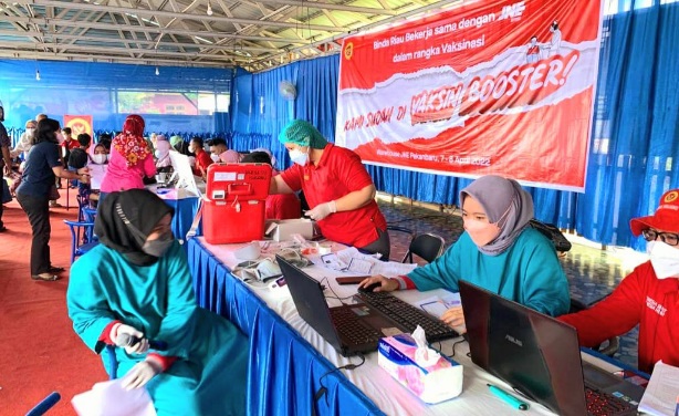 Gratis! BIN dan JNE Gelar Vaksinasi Booster 600 Orang, Kabinda Riau: Ibarat 2 Sehat 3 Sempurna