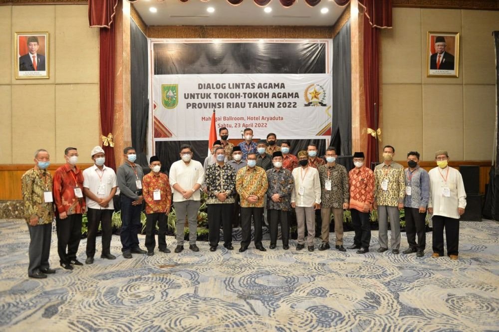 FKUB Riau Gelar Dialog Lintas Agama Provinsi Riau Tahun 2022