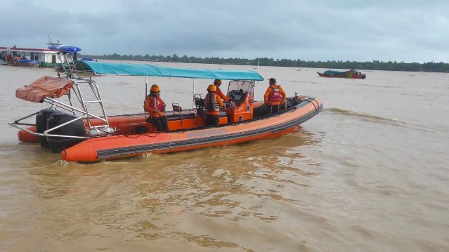 Berlayar di Perbatasan Perairan, Nelayan Asal Kateman Inhil Dikabarkan Hilang
