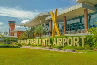 Gubri Kirim Surat ke Menhub Minta Bandara SSK II Pekanbaru Dibuka untuk Penerbangan Luar Negeri