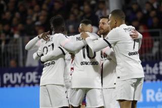 Neymar dan Mbappe Catat Double Hattrick, PSG Lumat Clermont Foot 6-1