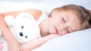 Studi: Tidur Siang dapat Tingkatkan Kemampuan Mengingat Anak