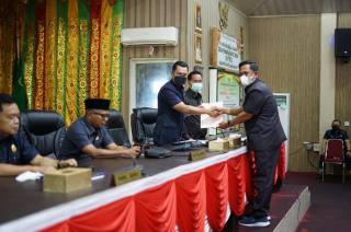 Delapan Fraksi DPRD Meranti Sampaikan Pandangan LKPj Kepala Daerah Tahun 2021