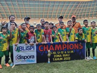 Pesepakbola Cilik U-10 Riau Siap Hadapi Liga Pelajar di Bandung