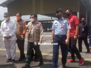 BNPB Tangani Karhutla di Riau Dengan TMC dan Water Bombing