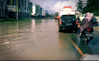 Proyek Mangkrak KemenPUPR di Rohil Bikin Banjir