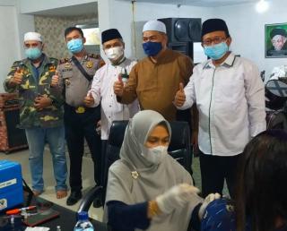 Kapolsek Tualang Tinjau Gerakan Sejuta Vaksin di Kecamatan Tualang