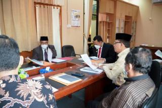 Bupati Kampar Minta Direksi BPR Sarimadu Buat Terobosan yang Brilian