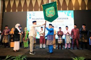 Pelantikan Sekaligus Buka Bersama Warga Meranti di Pekanbaru, Sofyan Hamzah Pimpin Warkat KMR
