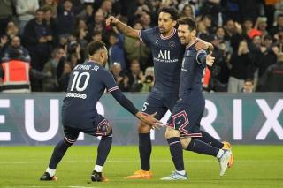 Lionel Messi Cetak Gol Spektakuler, PSG Juara Ligue 1 2021/2022