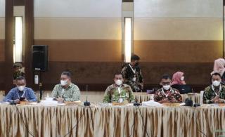 Wakili Bupati, Sekda Afrizal Hadiri RUPS-LB dan RUPST Bank Riau Kepri Tahun Buku 2021