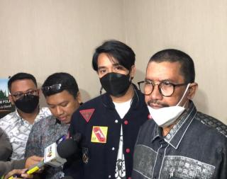 Diperiksa Polisi, Billy Syahputra Akui Tak Kenal Petinggi DNA Pro Pembeli Alphard Rp1 Miliar