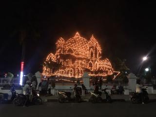 Gubri Adakan Festival Lampu Colok, Warga Antusias Melihatnya