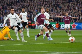 Liga Europa: Eintracht Frankfurt Permalukan Tuan Rumah West Ham 