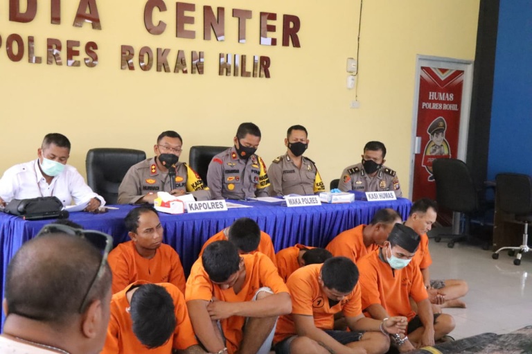 Curi Aset Pertamina Hulu Rokan Rp 534 Miliar, Polres Rohil Gulung 16 Orang Pria