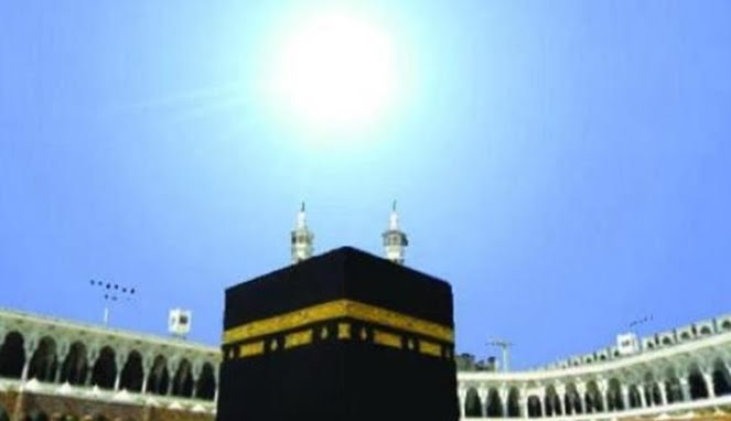 Cek Arah Kiblat! Matahari akan Melintas Tepat di atas Kabah