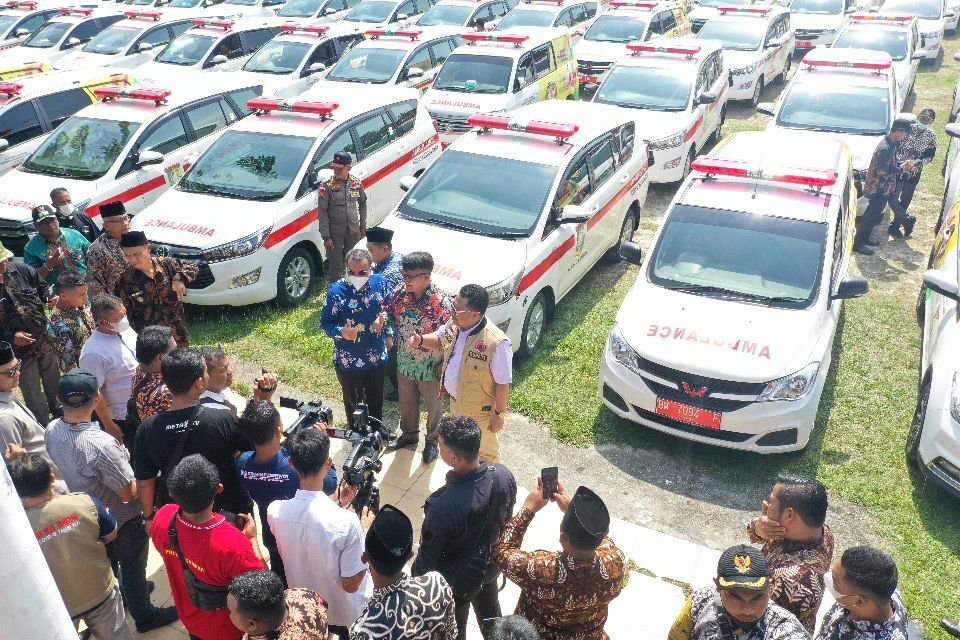 Ambulans Desa Terbanyak di Indonesia, Kampar Pecahkan Rekor MURI