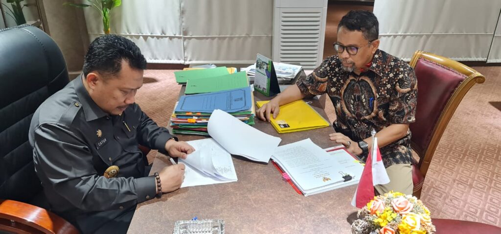 Bupati Tandatangani RDTR Kawasan Perkotaan Siak Hulu