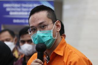 Polisi Kembali Menyita Mobil Ferrari Milik Indra Kenz