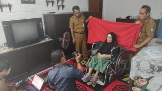 Jemput Bola, Tim Molduk Pemkab Bengkalis  Rekam KTP-el Penduduk Berkebutuhan Khusus