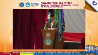Kadisdik Riau Hadiri Wisuda STIKes Al-Insyirah Pekanbaru ke XIV