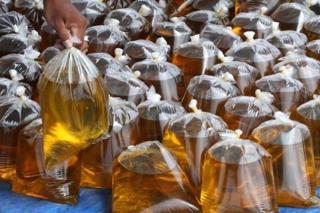 Pemerintah Salurkan Minyak Goreng Curah Rp14 Ribu di 5 Ribu Titik 