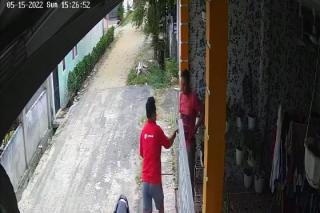 Selain Tikam Polisi, Pemuda Ini Pernah Serang Imam Masjid di Pekanbaru saat Salat
