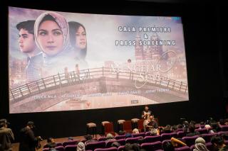 MAXstream Rilis Film Mengejar Surga, Cerita Perjuangan Anak Menemukan Ayah Kandung