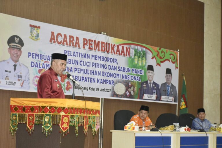 Bangkitkan Produk Lokal, Pj Bupati Kampar: Seluruh Produk Lokal Masukkan dalam E-Katalog