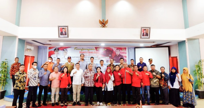 Bahas Percepatan Pembangunan, Bupati Adil Kumpulkan Seluruh Kades dan Camat di Meranti