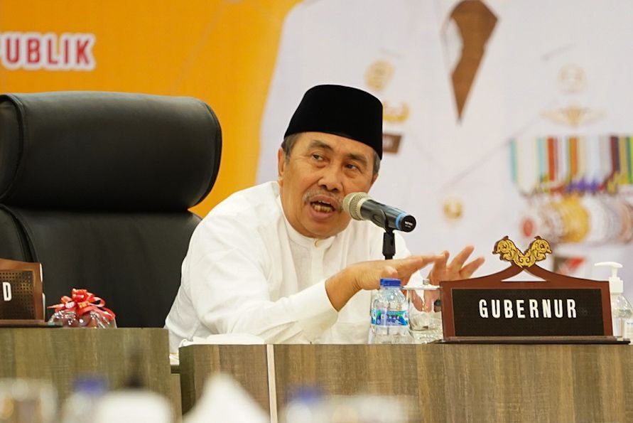 Dorong Vaksin Booster, Gubri Minta Tempat Vaksin Kembali Dibuka