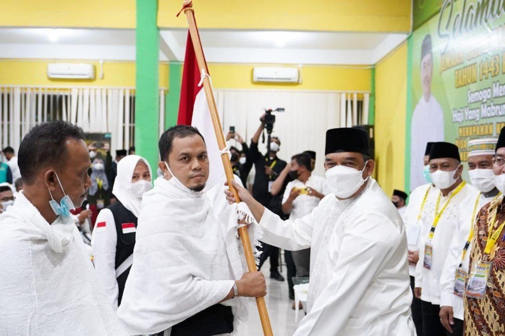 Wagubri Lepas Keberangkatan JCH Kloter Kedua Riau