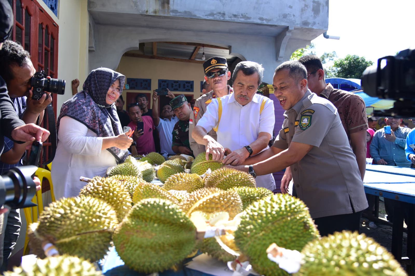 Gebyar Makan Durian Bengkalis, Bayar 100 Ribu Makan Sepuasnya