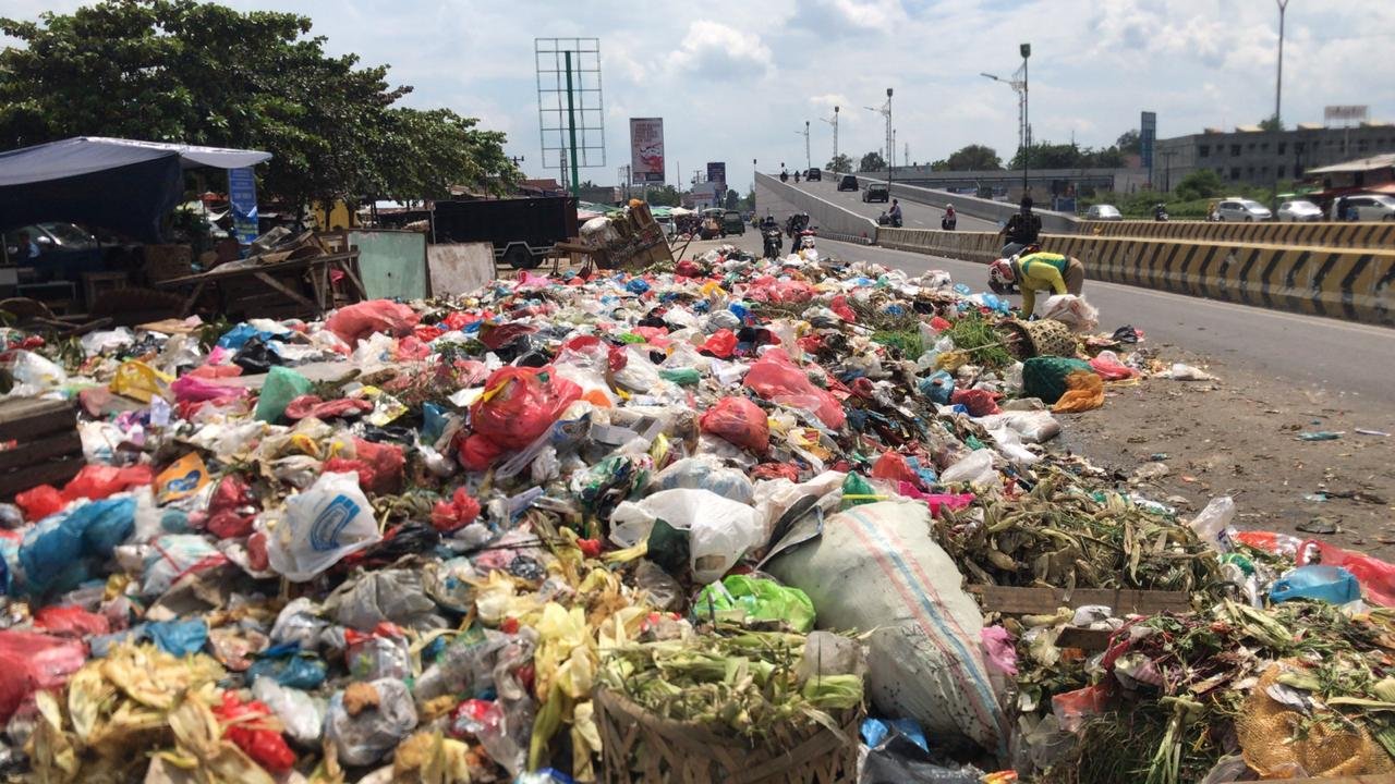 DLHK Pekanbaru Ajak Masyarakat Buang Sampah Tepat Waktu, Berikut Lokasinya