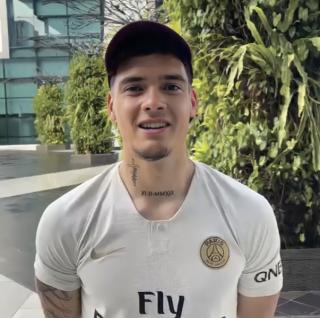 Bakal Dinaturalisasi, Shayne Pattynama Tiba di Indonesia