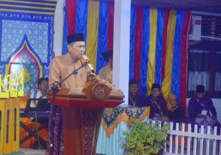Buka MTQ Ke-43 Kecamatan Tempuling, Wabup Ajak Masyarakat Inhil Gemar Baca Alquran
