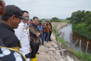 Pj Wali Kota Pekanbaru akan Tagih Data Titik Banjir dan Sampah ke Camat