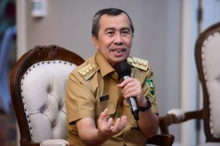 Gubernur Riau Minta BUMD Produksi Minyak Goreng