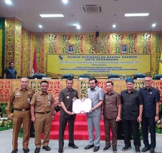 Rapat Paripurna Laporan LKPj TA 2021, PAD Pekanbaru Tidak Capai Target