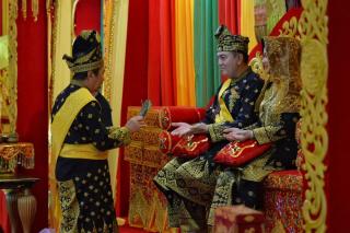 Terima Gelar Datuk Wira Lela Setia Negeri, Kapolda Riau: Ini Anugerah Luar Biasa