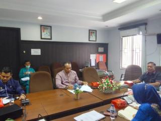 Harga Bahan Pokok Naik, Disperindag Pekanbaru RDP dengan Komisi II DPRD