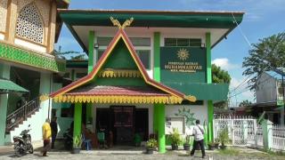 Putusan Pengadilan, PDM Pekanbaru Pimpinan Syafrizal Syukur Kembali Berkantor